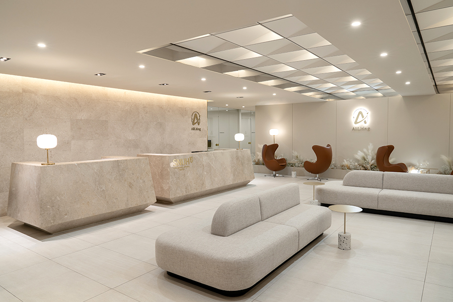 オールリティング美容外科 - 写真 1